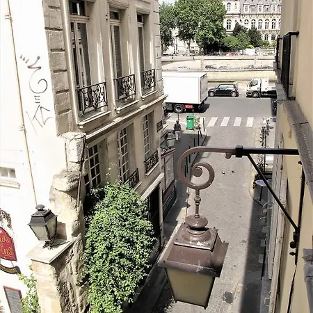 Ile De La Cite - Notre Dame פריז